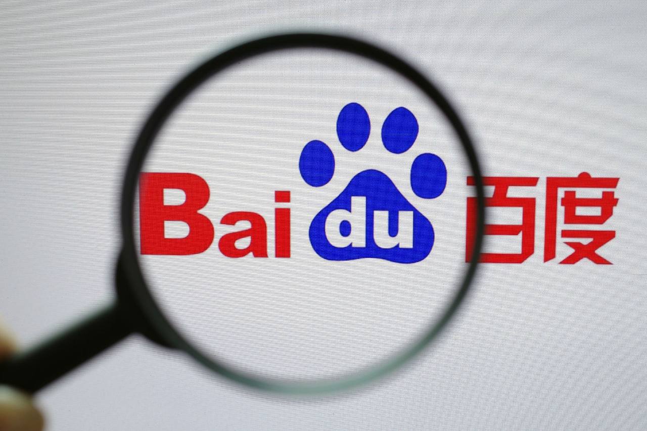 多人次搜山小时找寻走失女童